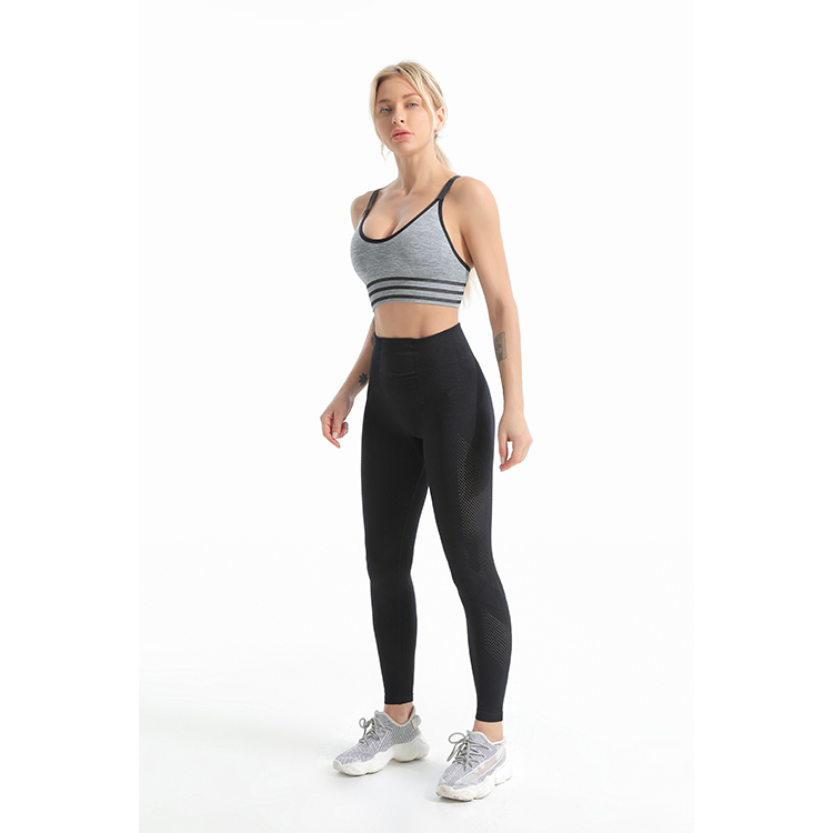 Seamless sports bra and legging gym sets side 