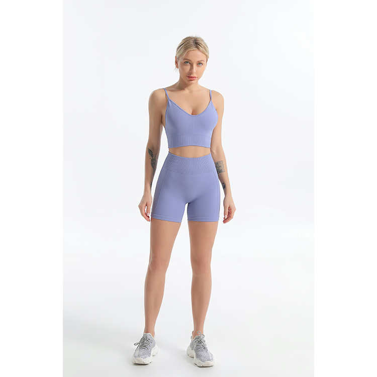 Seamless strapy bra and bike shorts sets