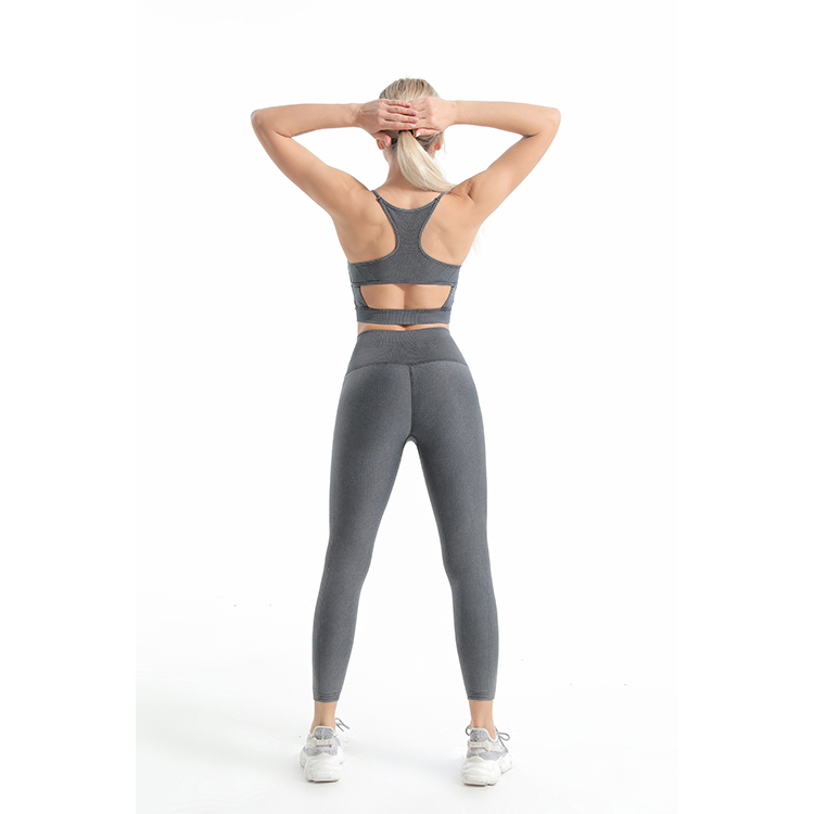 seamless sports bra and leggings sets back